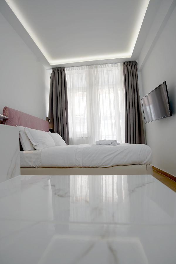 Tip - Top Suites Atény Exteriér fotografie
